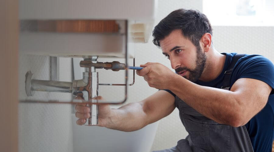 Professional water heater installation services in Mantee, MS